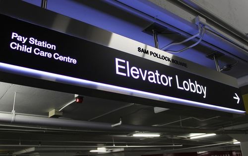 trường hợp công ty mới nhất về Máy tạo rãnh v độc quyền của ngành công nghiệp Signage